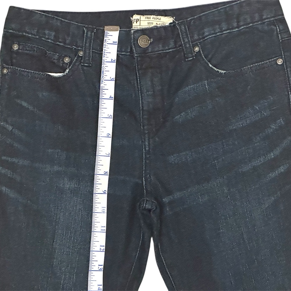Free People Women’s Dark Blue Jeans - Picture 7 of 10